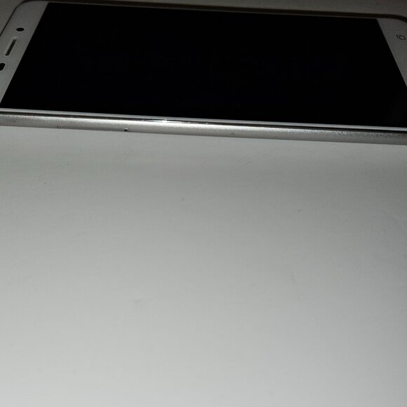 ASUS ZenFone 3 Max (Z01BDC) - 32GB Storage - Picture 10 of 14